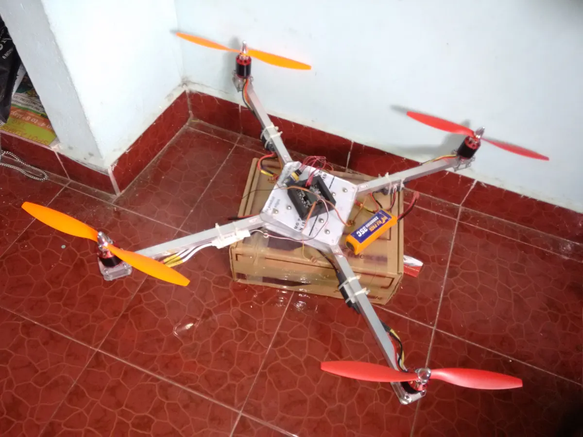 Quadcopter — UAV Build photo 2