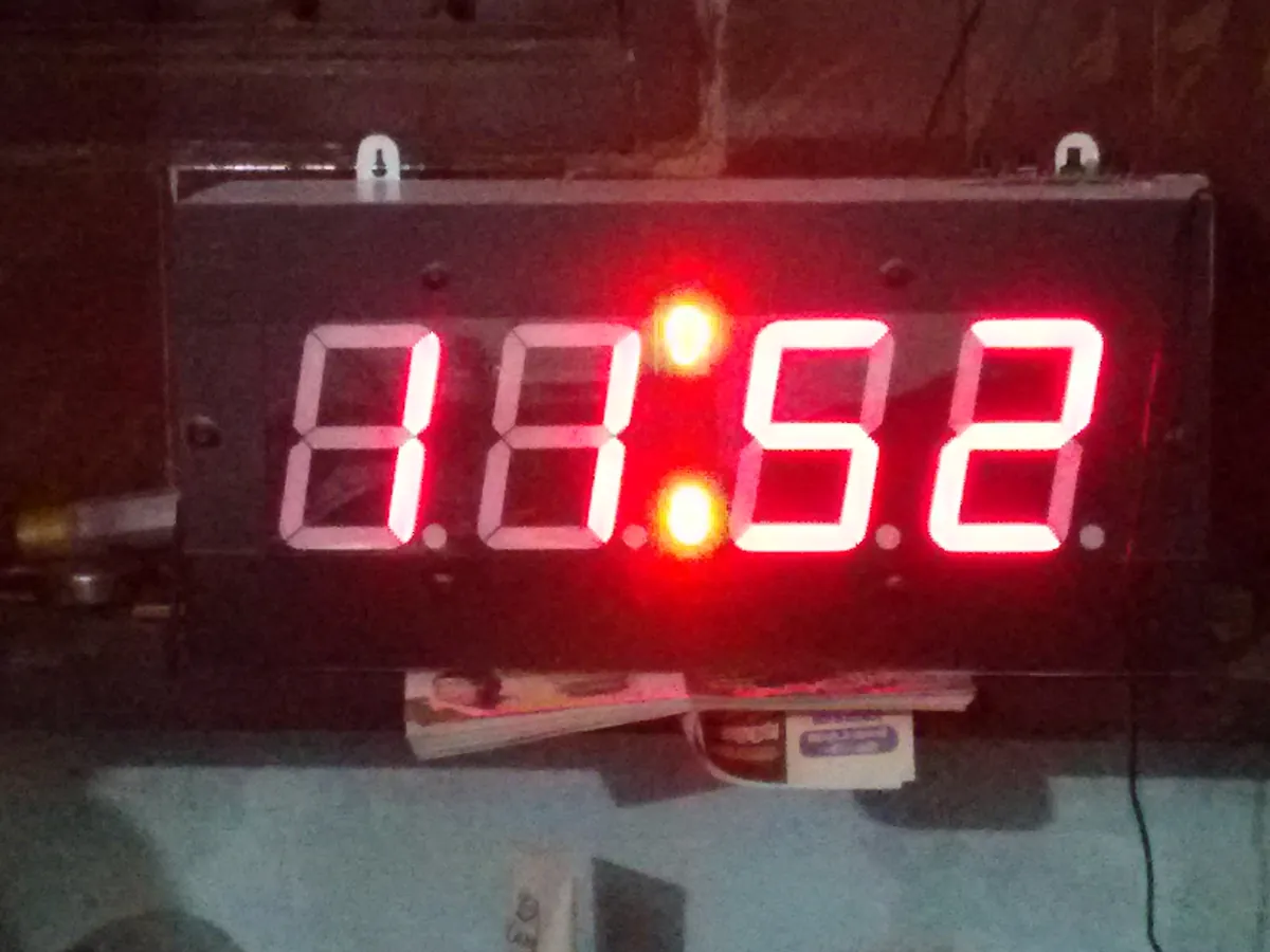 7-Segment Clock — 74HC595 Driver photo 4